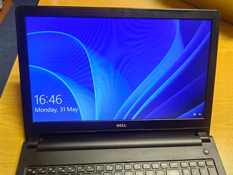 Dell Vostro 3559 i5 6th gen