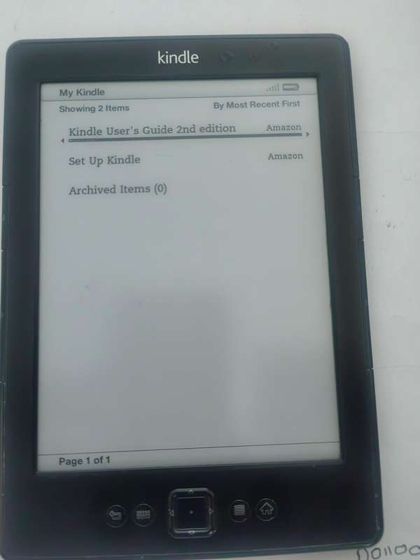 AMAZON KINDLE  D0100 4th gen 2GB STORAGE