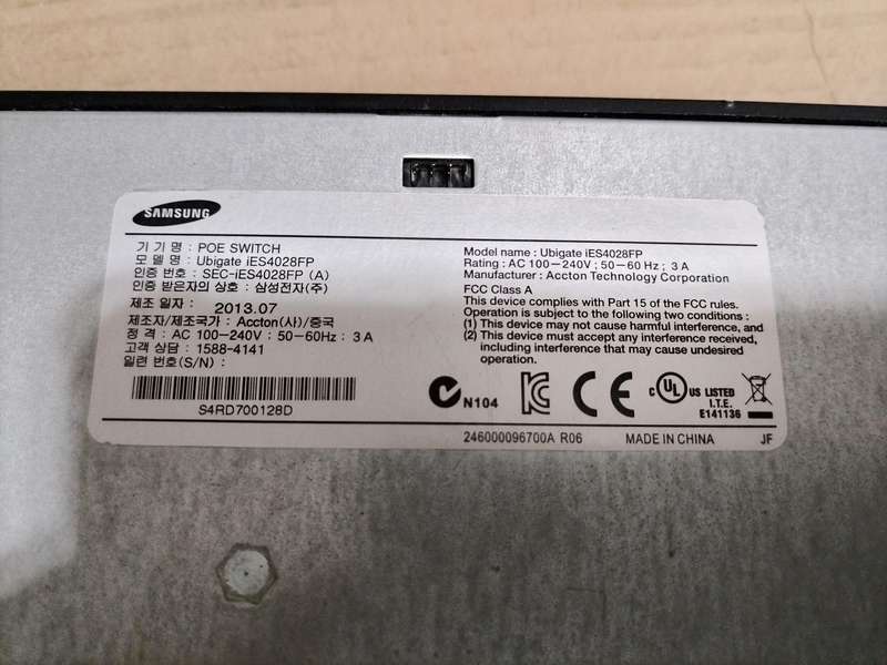 Samsung Ubigate iES4028FP 24 PoE   - network switch