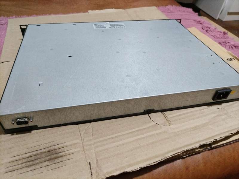Samsung Ubigate iES4028FP 24 PoE   - network switch