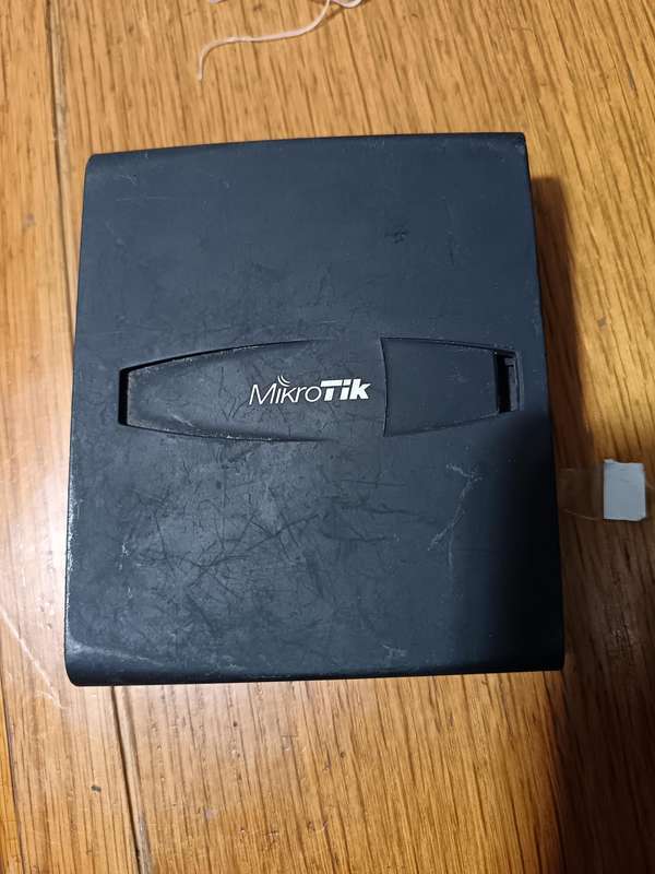 MikroTik hAP AC2 SOHO 2GHz WiFi Router(It does not take a SIM CARD)