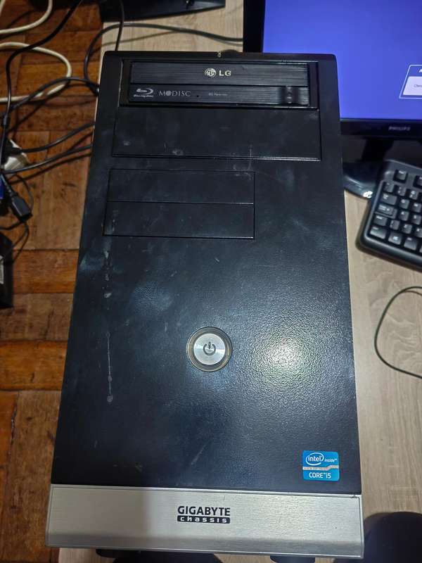 Gigabyte Desktop i5 3rd generation