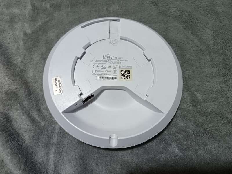 Ubiquiti Unifi AP AC- UAP-AC-LONG RANGE