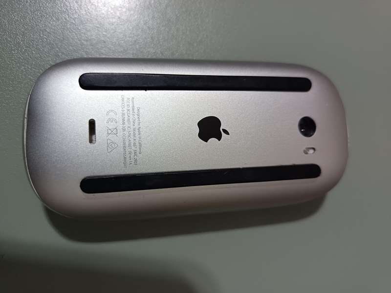 Apple wireless magic mouse 2 model A1657