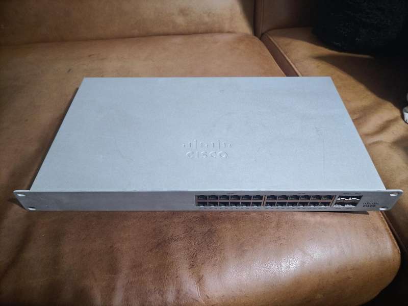 CISCO  Meraki MS 120-24P-Network Switch