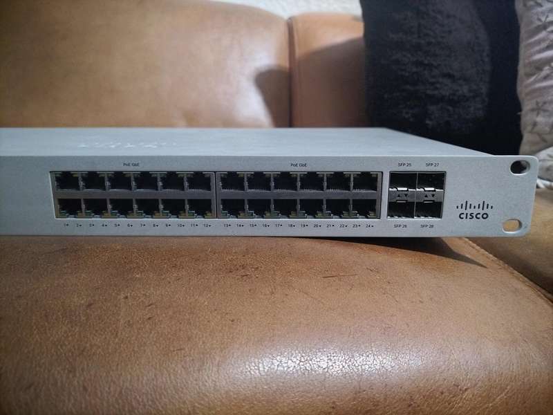 CISCO  Meraki MS 120-24P-Network Switch