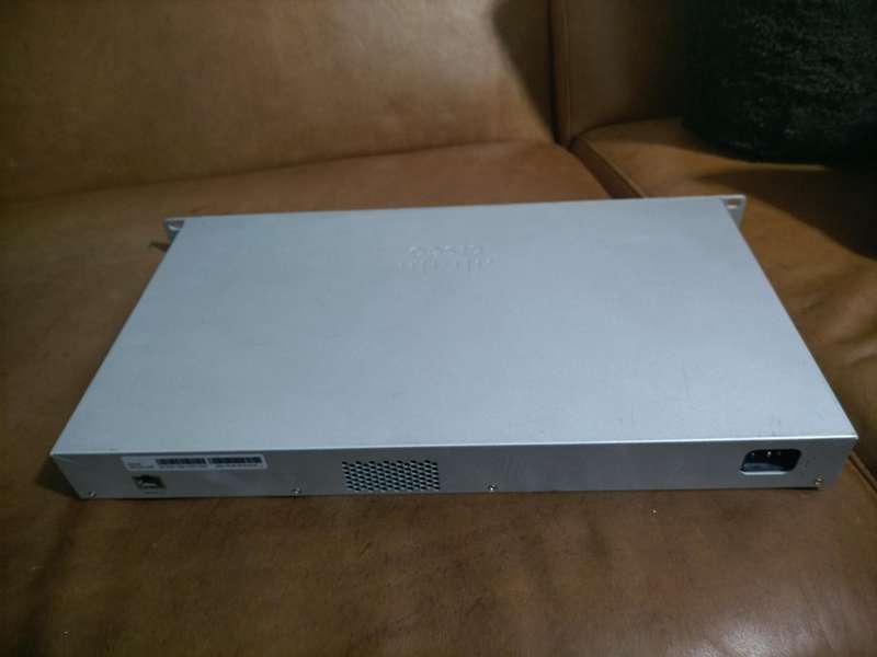 CISCO  Meraki MS 120-24P-Network Switch