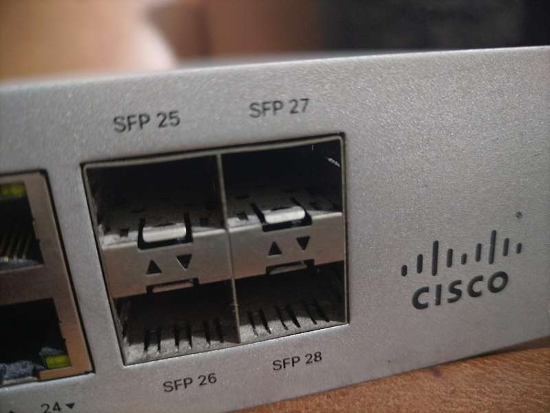 CISCO  Meraki MS 120-24P-Network Switch