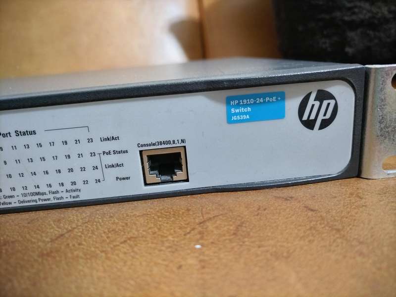 HP 1910-24 PoE  - JG539A- network switch