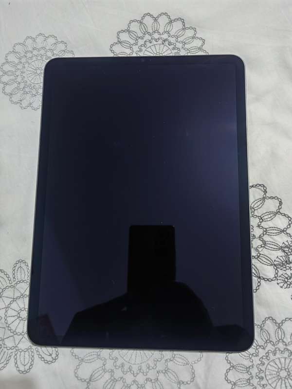 IPad Pro 11 inch 3rd gen Model A2377