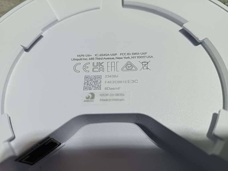 Ubiquiti U6+ Access Point