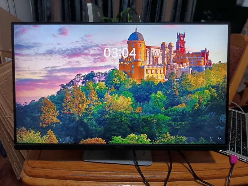 Dell UltraSharp U2715H 27-Inch Screen LED-Lit Monitor - Resolution 2560 X 1440