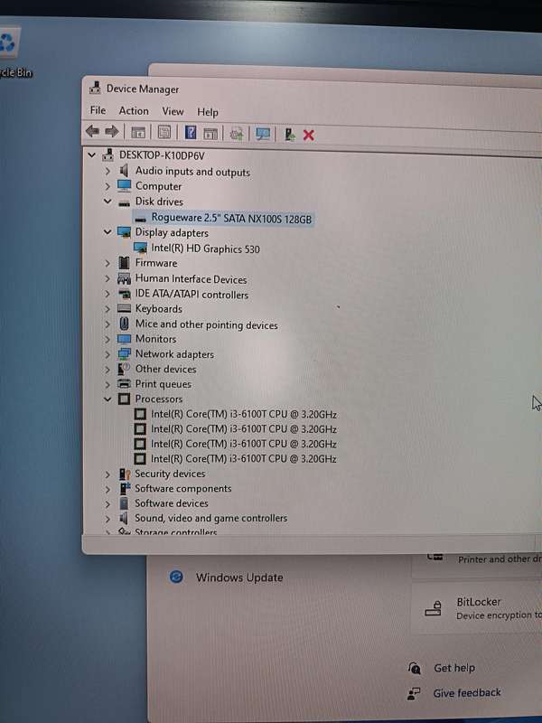 ThinkCentre 24 gen 4 Monitor with PC