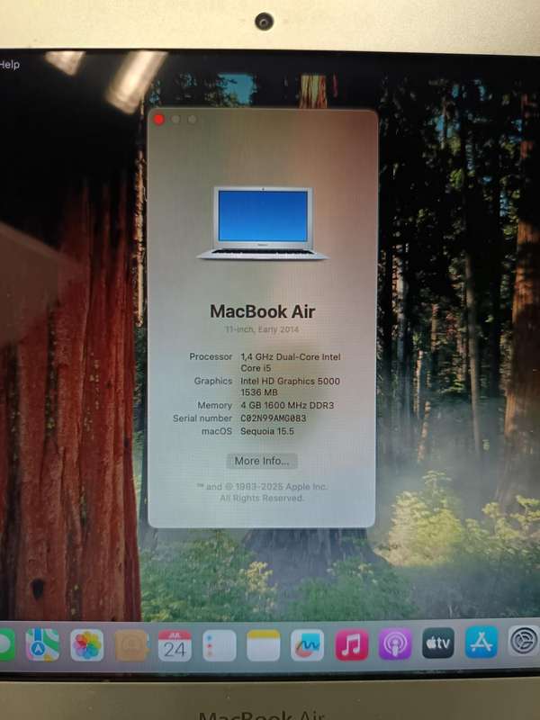 MacBook Air 11  2014