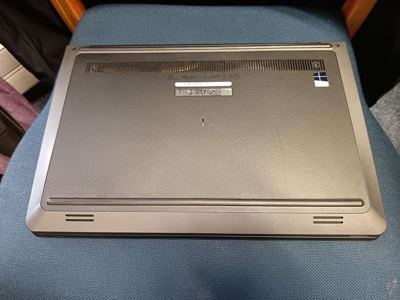 Dell LATITUDE 3550 i5 5th gen Laptop