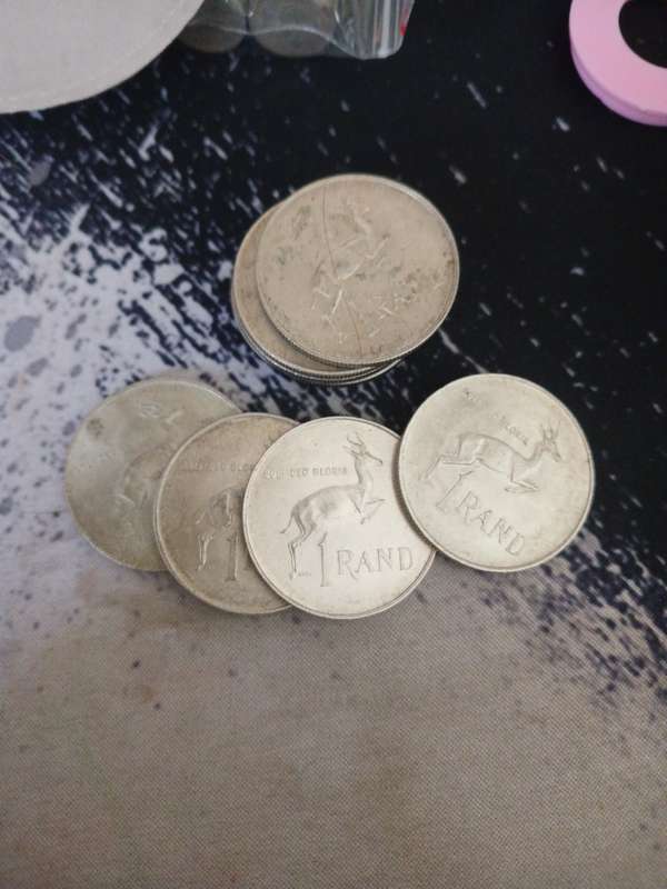 10 x silver 1 rand coins