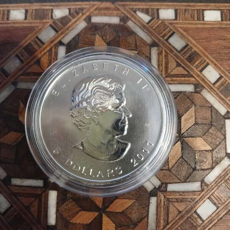 Gold Guilded 1 Oz Silver Maple
