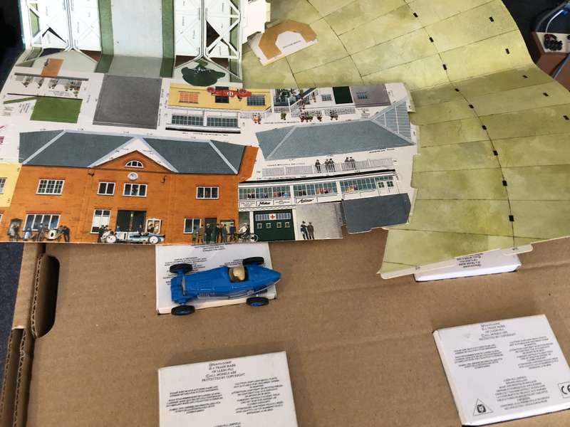 Spirit of Brooklands - Kelloggs - cars and diorama