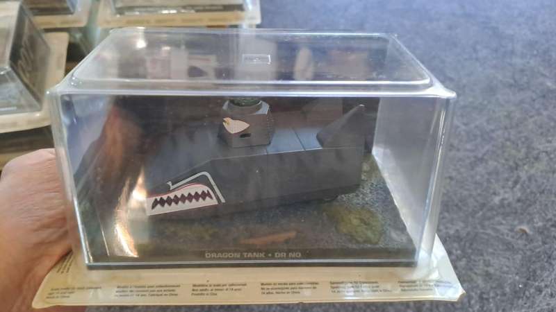 Dragon Tank - Dr No - James Bond Car Collection no84 1:43 Scale Die Cast