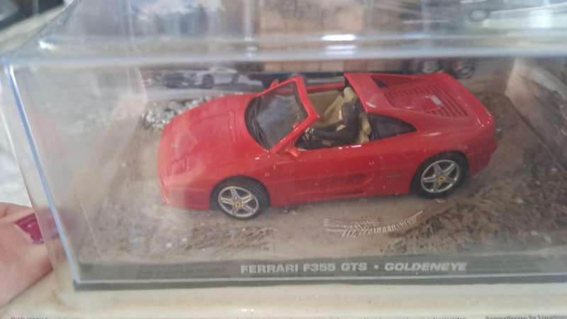 Ferrari F355 GTS James Bond Goldeneye red 1/43 IXO NEW+boxed #6147 instant wheels
