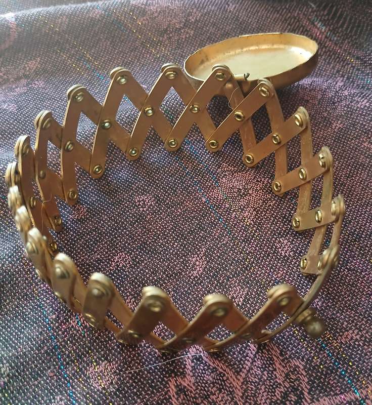 Vintage Expandable Gate Purse Frame