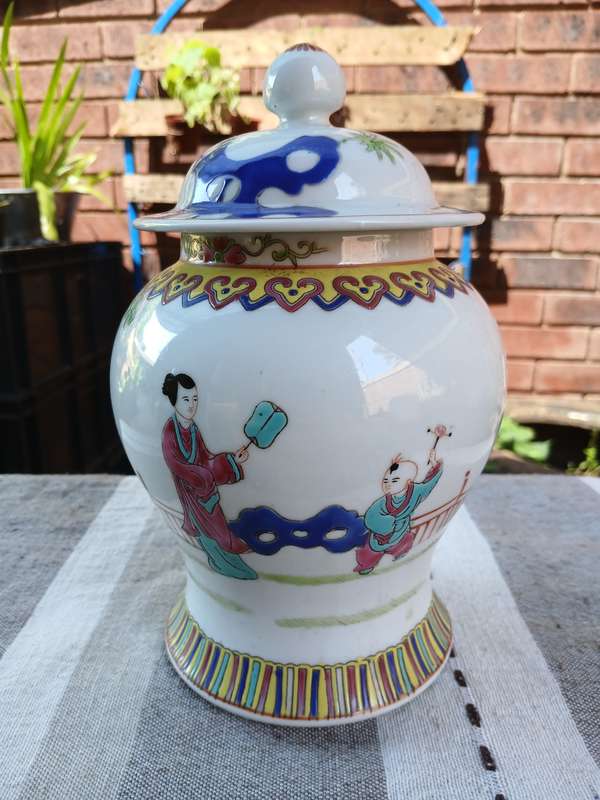 Antique Chinese Lidded Ginger Jar  Hand-Painted Porcelain, Famille Rose Style