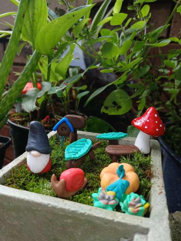 Gnome Garden Decoration Set  Handmade Polymer Clay Gnome & Miniature Accessories (3cm Gnome)