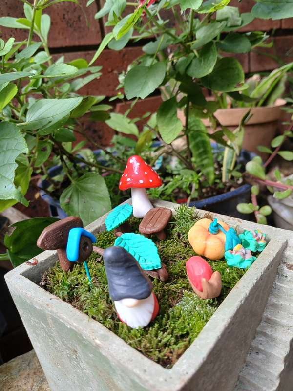 Gnome Garden Decoration Set  Handmade Polymer Clay Gnome & Miniature Accessories (3cm Gnome)