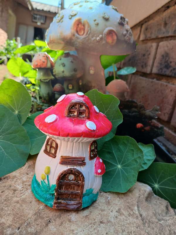 Handmade Red & White Mushroom Fairy House | Garden Accessory