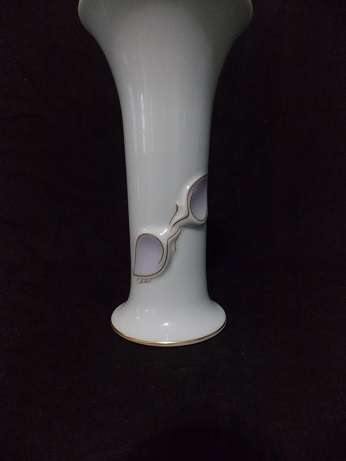 Beautiful Hutchenreuter Vase