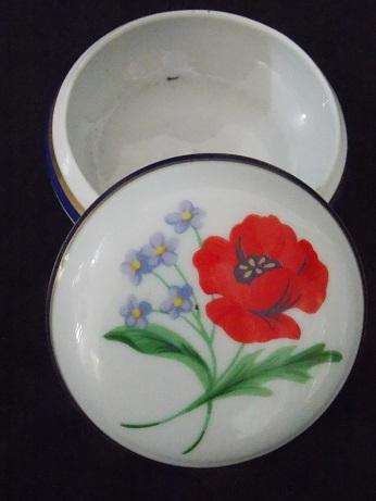 Tiffany & Co. Limoges France American Garden Round Porcelain Collectible Box
