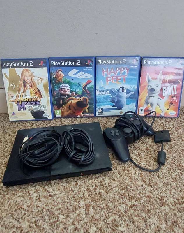 PLAYSTATION 2 + 1 CONTROL + 4 GAMES