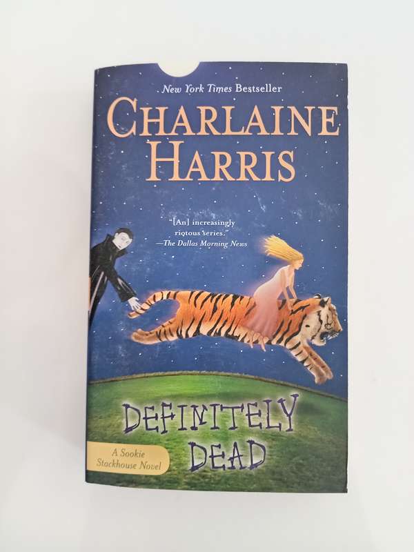 Definitely Dead - Charlaine Harris