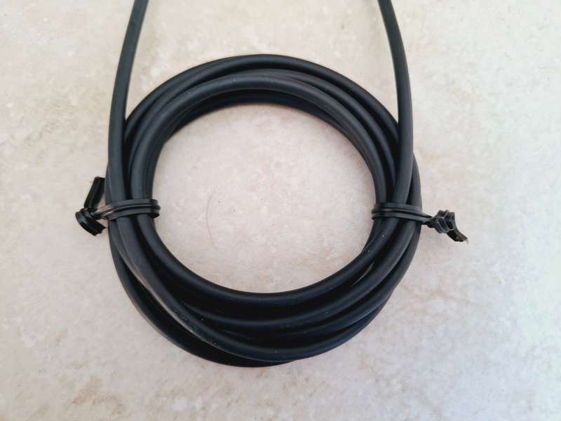 Male to male cable