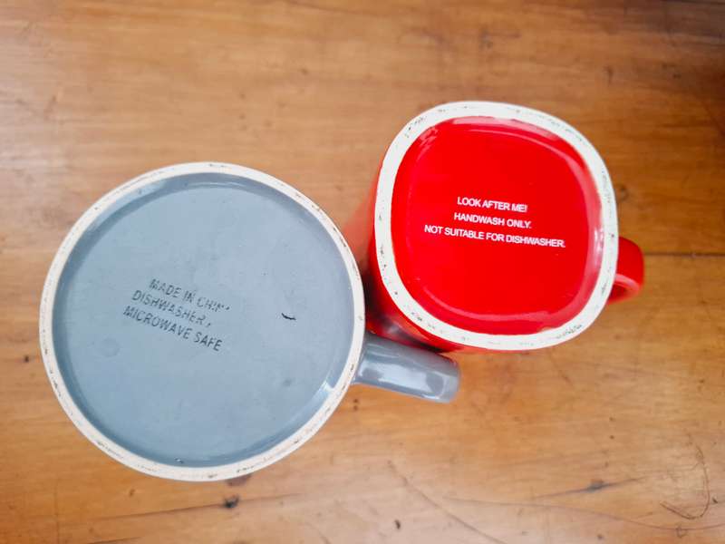 2 x Coffee mugs