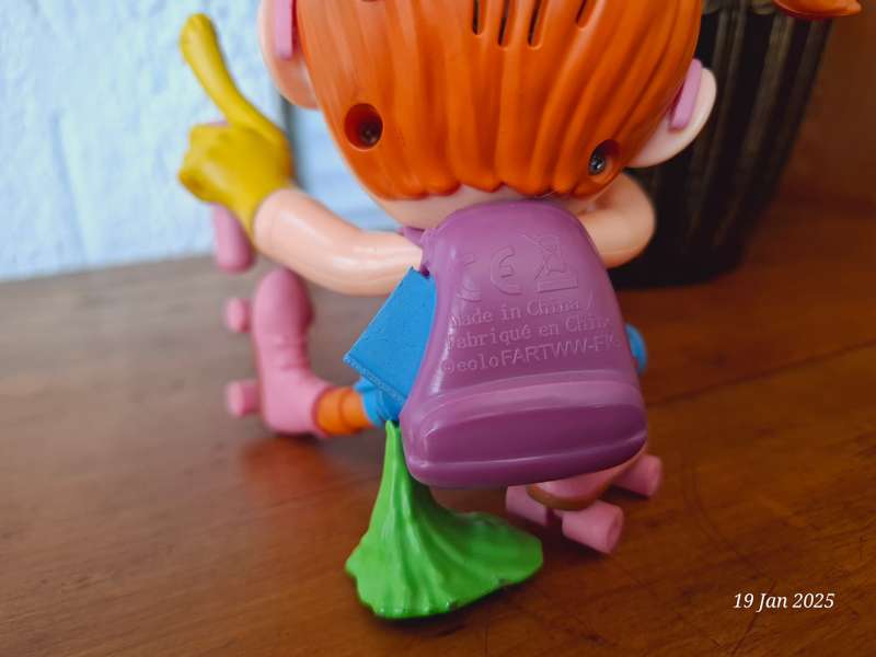 The Fartist club - Windy Wendy (no box, toy only)