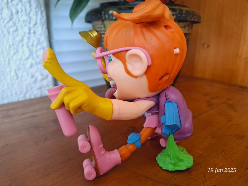 The Fartist club - Windy Wendy (no box, toy only)