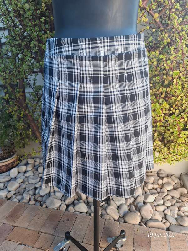 MRP check pleated mini skirt - 36