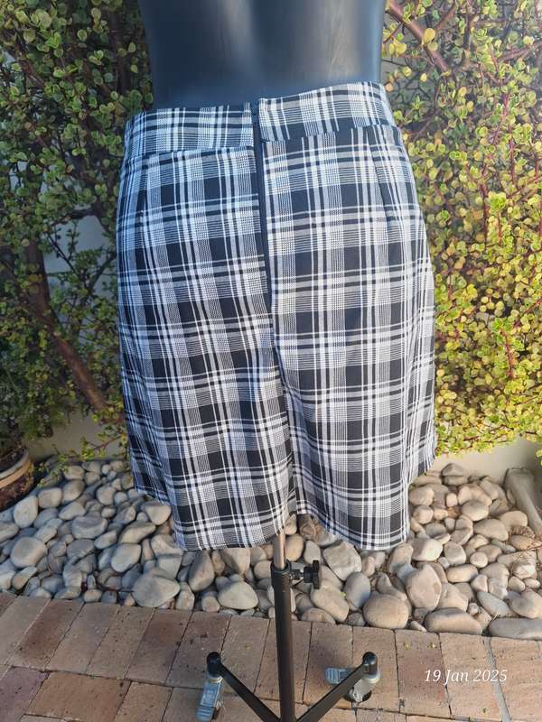MRP check pleated mini skirt - 36