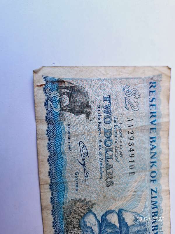 Reserve bank of Zimbabwe 2 Dollars circulated bank note of 1980's