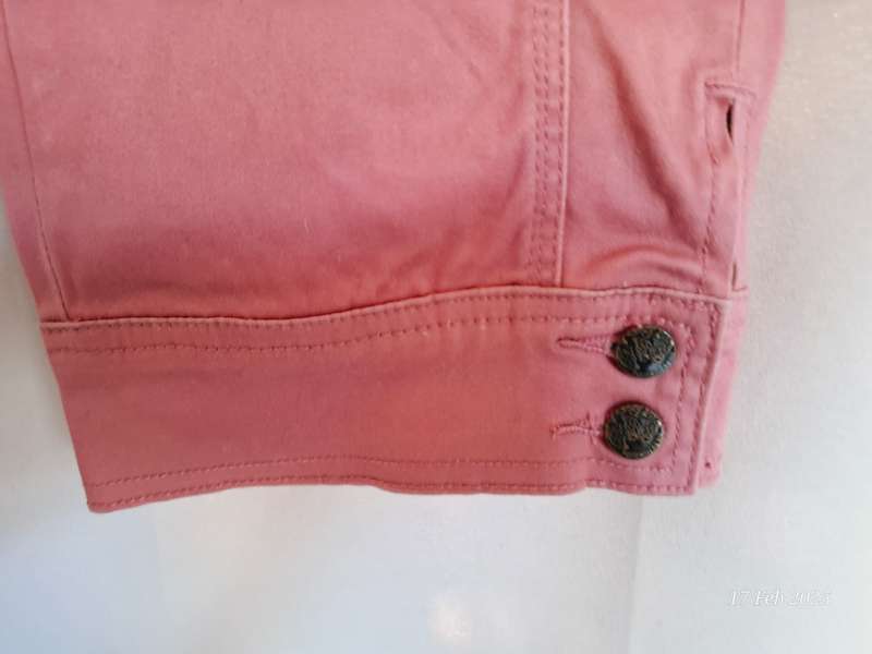 TRS by Truworths coral 3/4 denim shorts. Size 36
