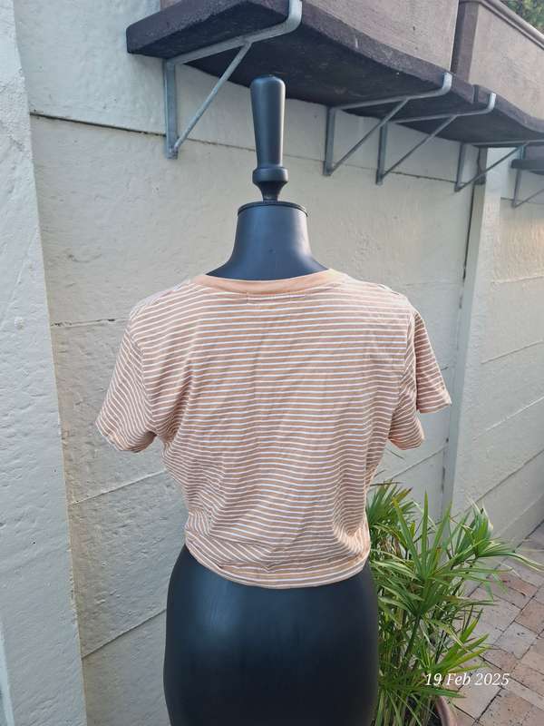 Cotton on the baby tee - XL