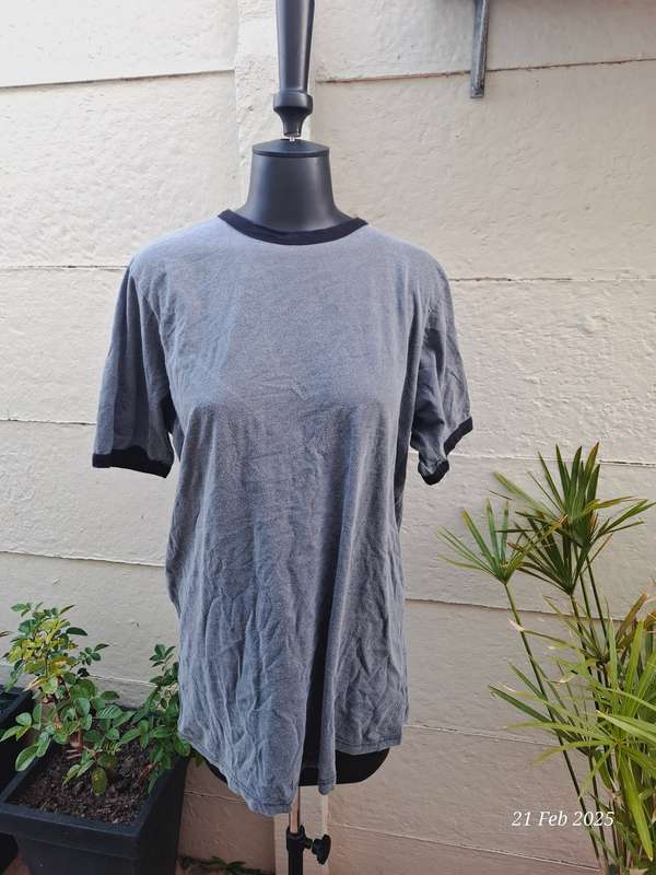 Fittees T-shirt - L