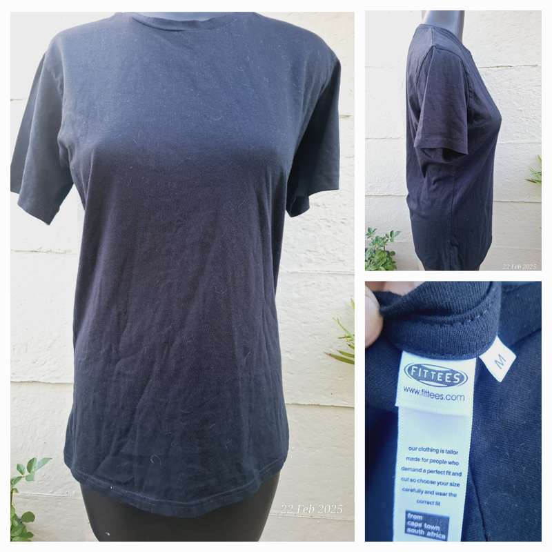 Fittees black t-shirt - Size M