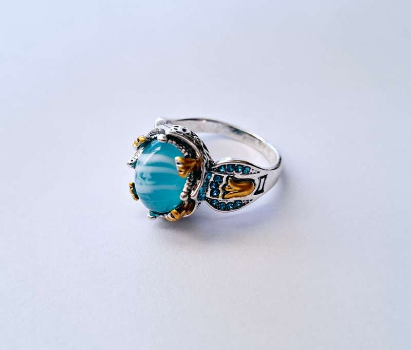 New Vintage alloy and synthetic cubic zirconia ring - Size 13