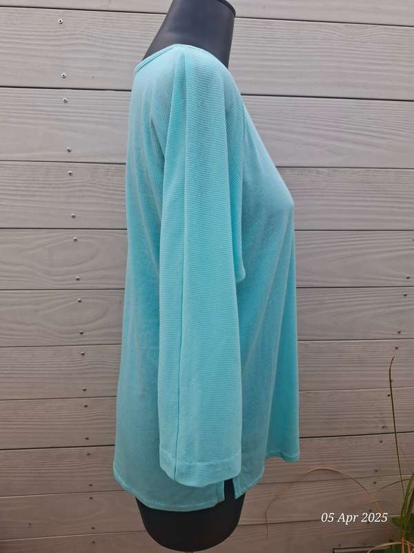 Handmade Turquoise 3/4 sleeve top - 16