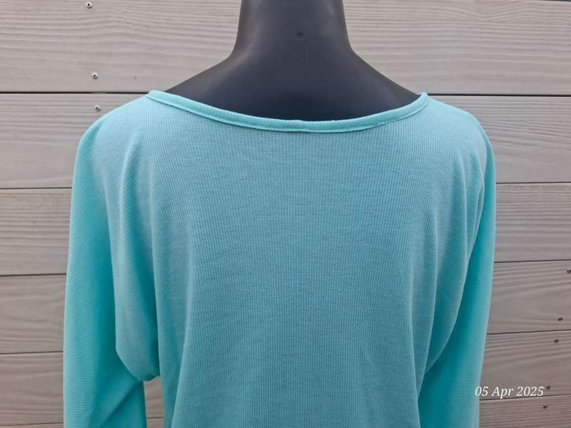 Handmade Turquoise 3/4 sleeve top - 16