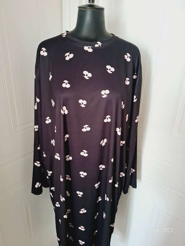 Plus Size Crew Neck Long Sleeve Nightdress - 4XL