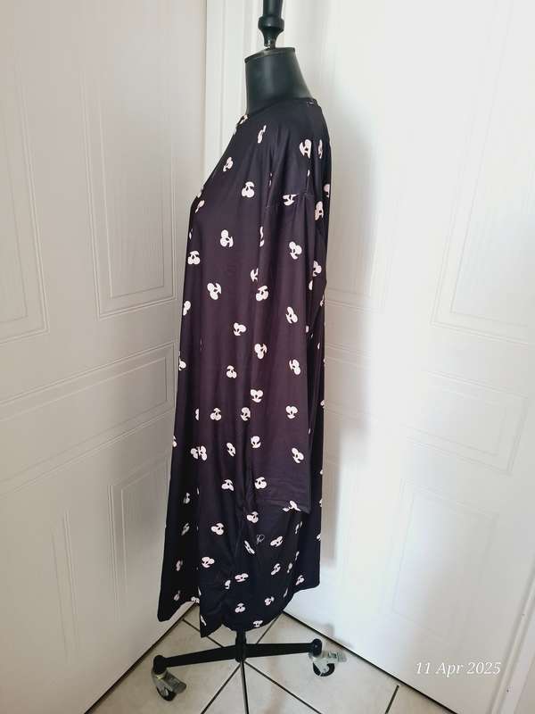 Plus Size Crew Neck Long Sleeve Nightdress - 4XL