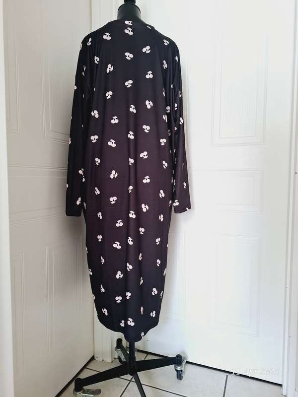Plus Size Crew Neck Long Sleeve Nightdress - 4XL